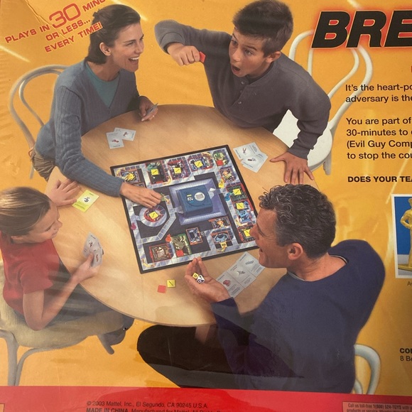 Mattel Break The Safe Family Board Game - Picture 4 of 7